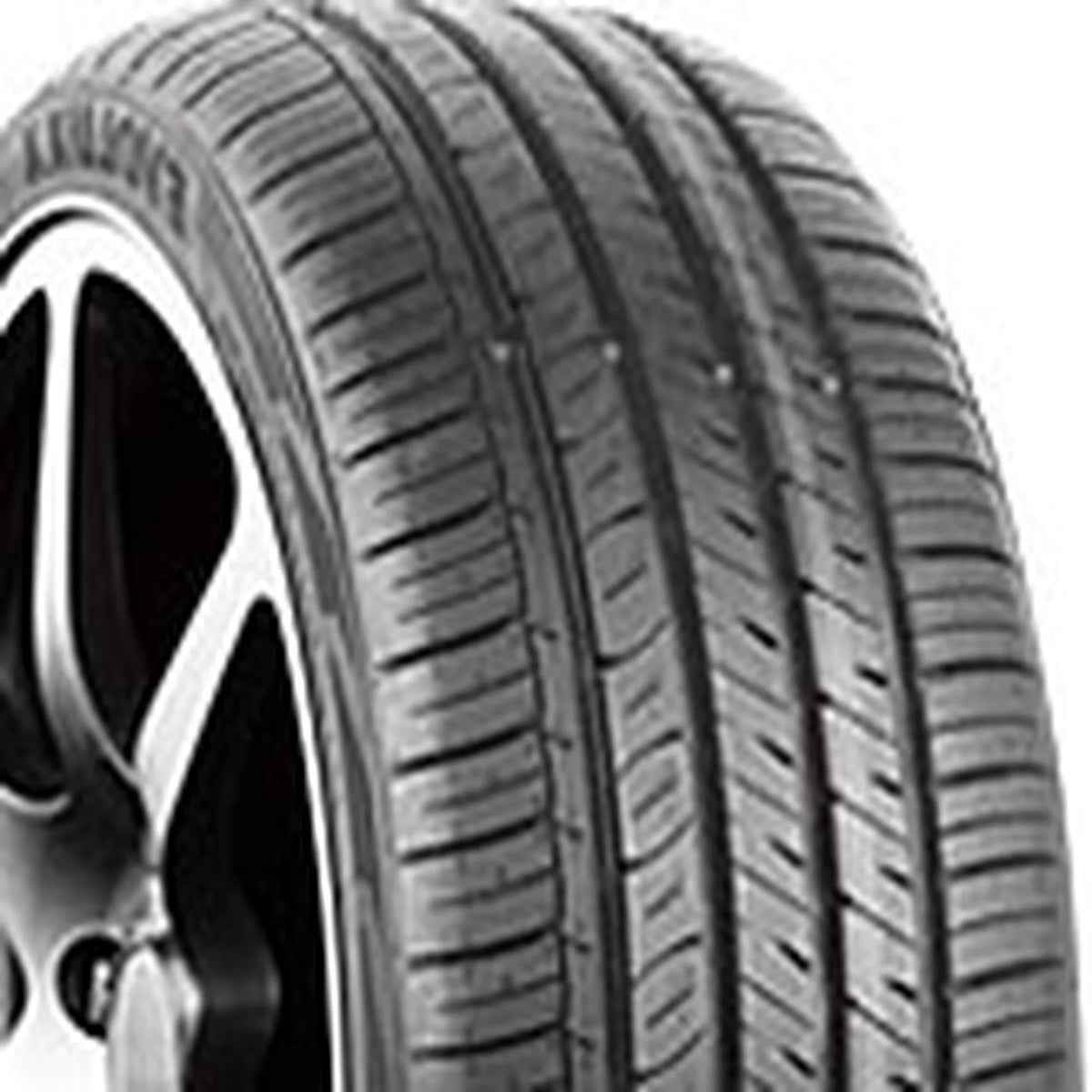 245/45R19 102W XL High Performance Tire R600200