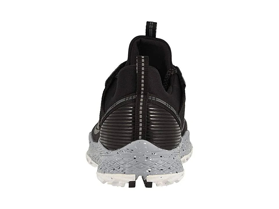 Black Trail Running Shoes L3350
