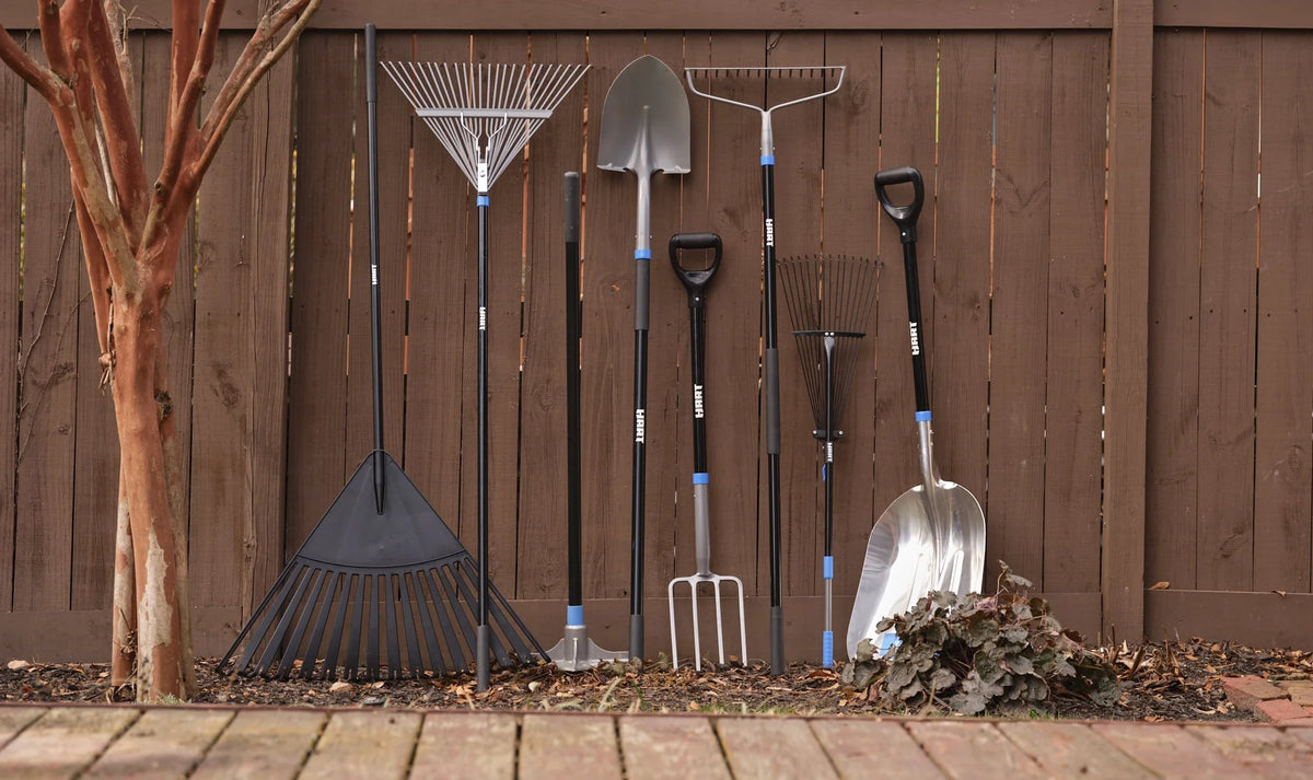 15-Tine Adjustable Leaf Rake with Telescoping Handle Q85683