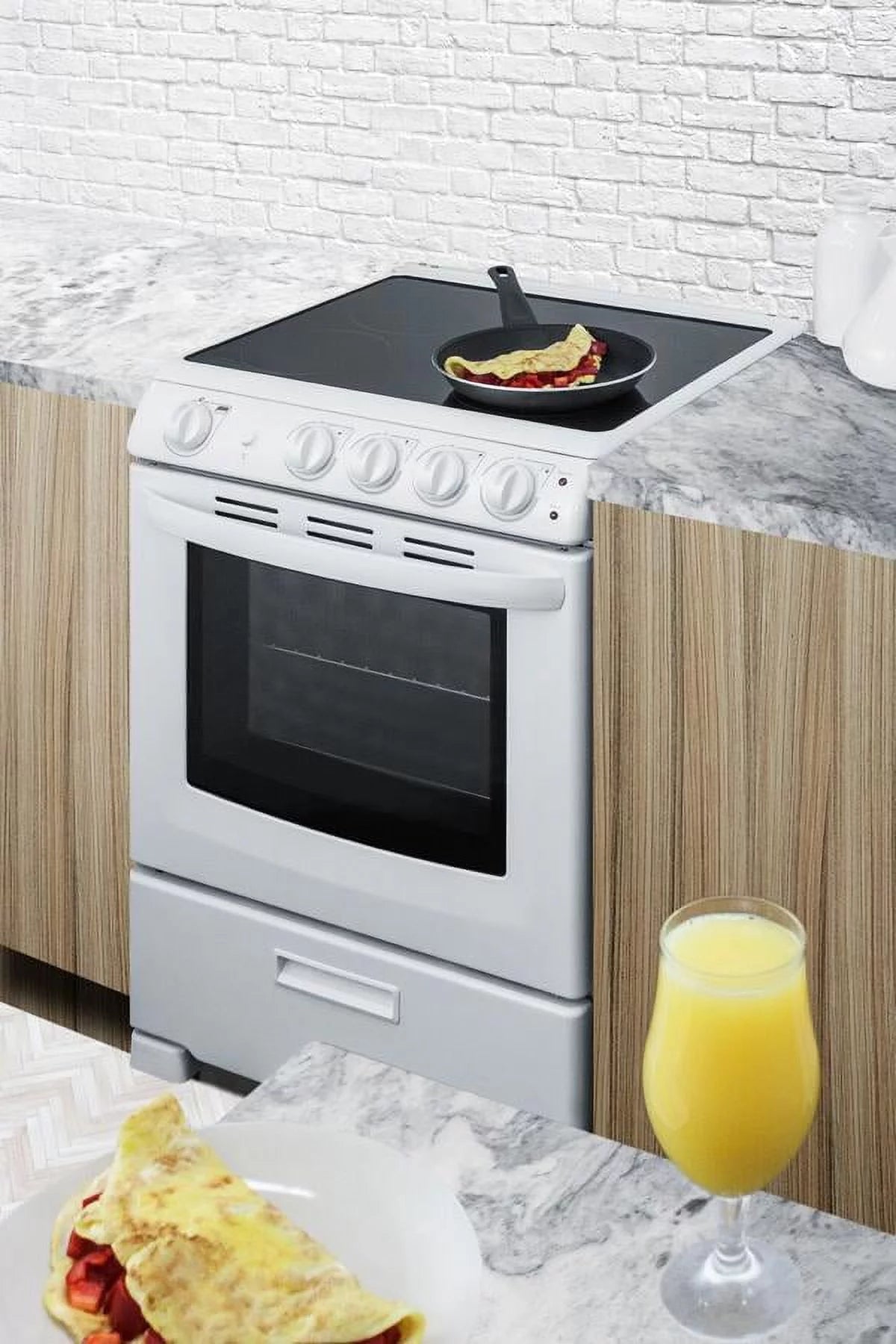 White Electric Smooth-Top Range M79339