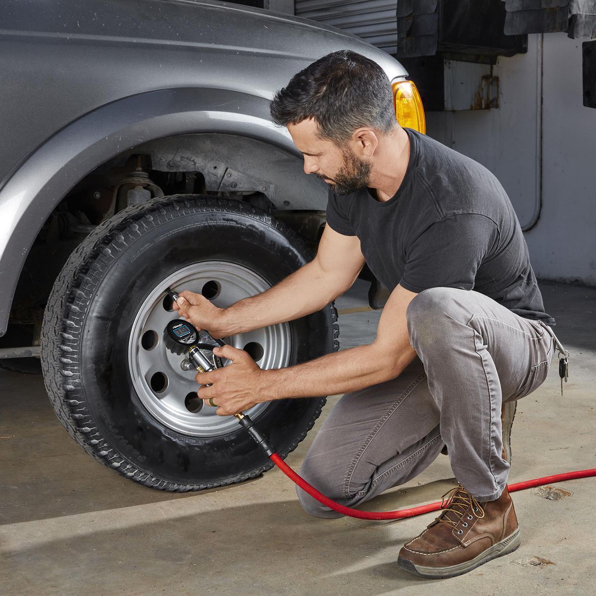 Digital Tire Inflator R2666