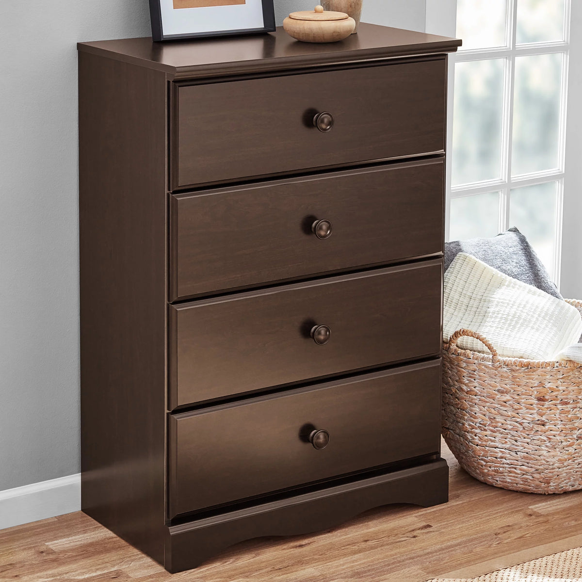 4 Drawer Dresser T554